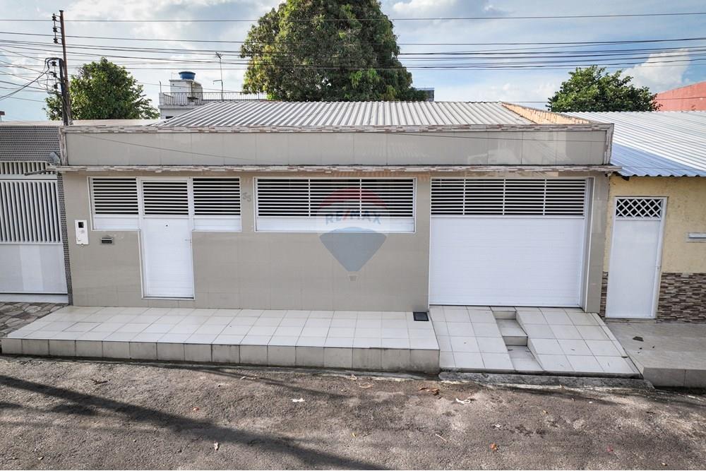 Casa - Venda - Manaus , Amazonas - 1755709490520[2].jpg - Fachada - 722051049-9