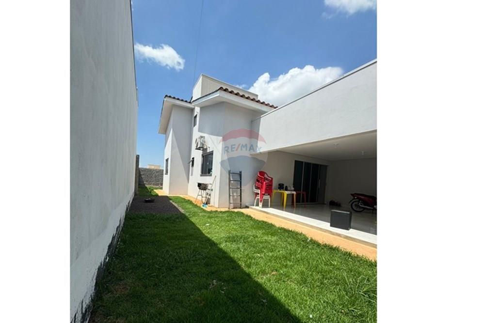 Casa - Venda - Água Boa , Mato Grosso - 13dbb3a9-8d65-474d-9694-7c260600f9f1.jpg - 722211006-26