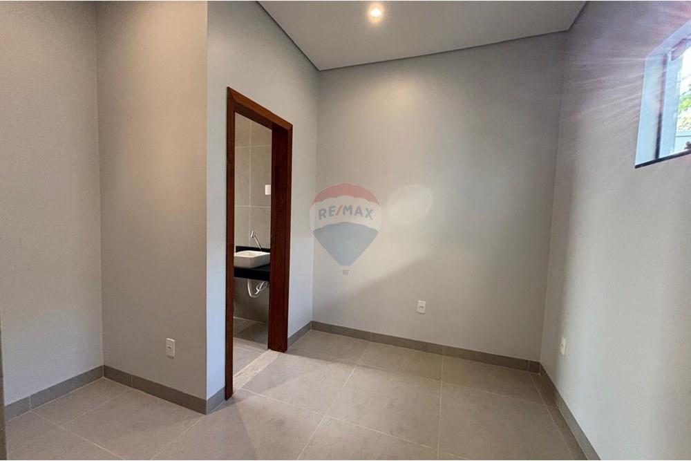 Casa - Venda - Barra do Garças , Mato Grosso - WhatsApp Image 2025-08-05 at 17.13.00(3).jpeg - 722221029-19