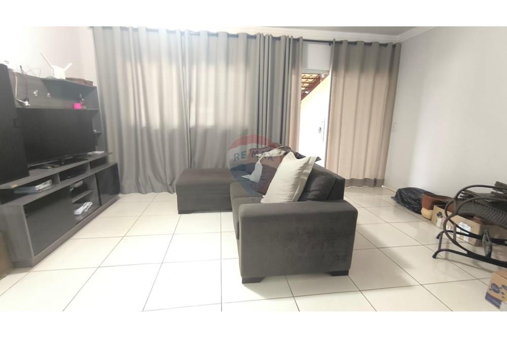 Casa - Venda - Goiânia , Goiás - WhatsApp Image 2025-04-01 at 10.00.27.jpeg - 722271005-7