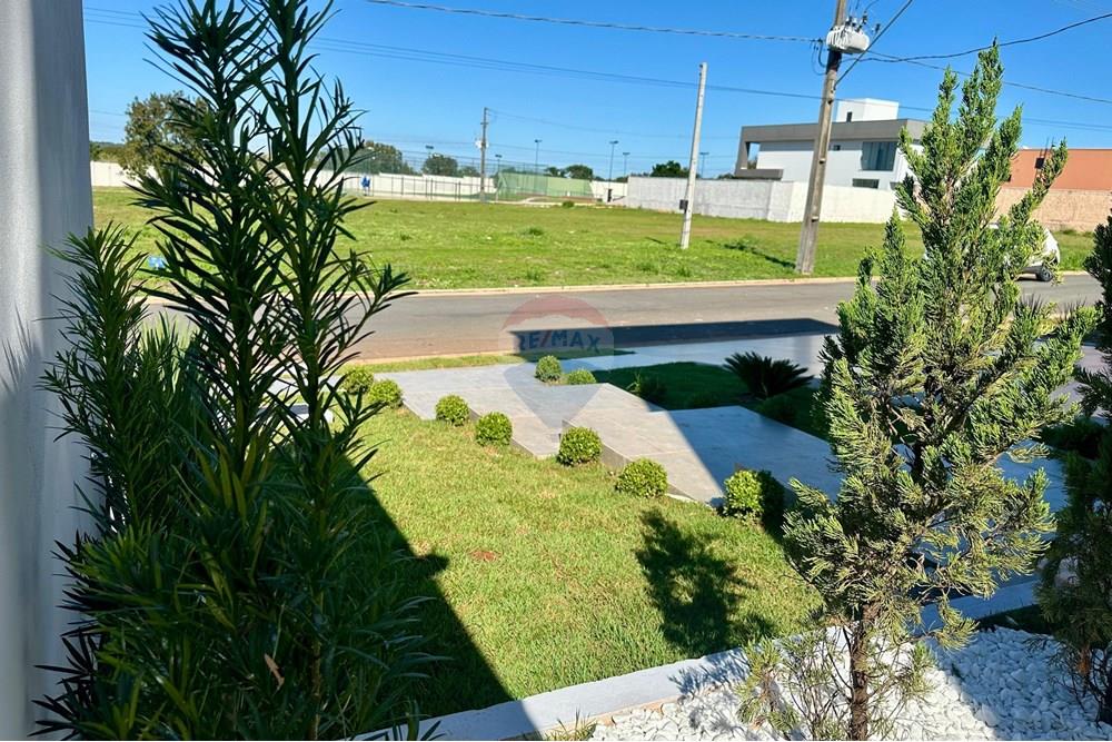 Sobrado - Venda - Araguaína , Tocantins - WhatsApp Image 2025-05-08 at 10.17.45.jpeg - 720991036-12