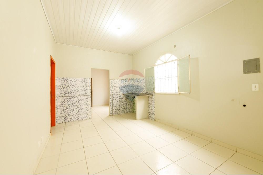 Casa - Venda - Manaus , Amazonas - WhatsApp_Image_2025-09-26_at_14.56.41_(1)[1].jpeg - Cozinha da sala de estar - 720661053-3