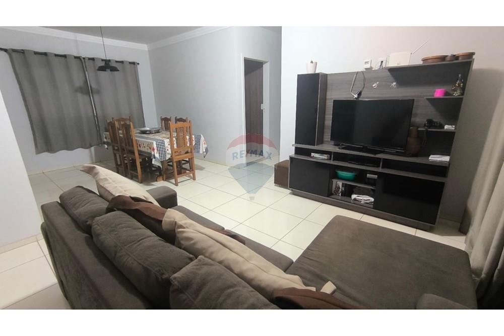 Casa - Venda - Goiânia , Goiás - WhatsApp Image 2025-04-01 at 10.00.28.jpeg - 722271005-7