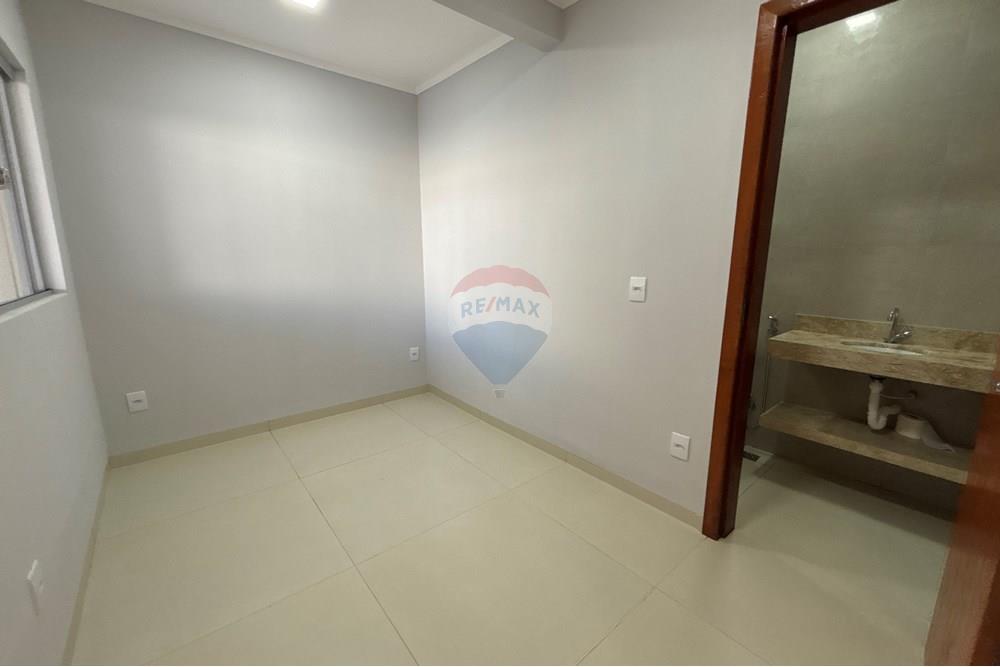 Casa - Venda - Barra do Garças , Mato Grosso - IMG_8631.JPG - 722221034-12