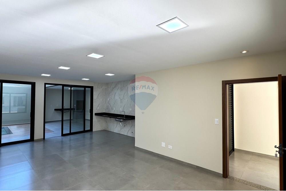 Sobrado - Venda - Cacoal , Rondônia - e614959b-33d2-4575-8cce-33d9ac3183d5.jpg - 721971007-130