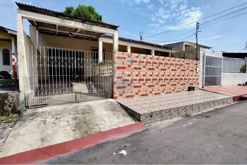 Casa - Venda - Manaus , Amazonas - Frente da Casa3.jpeg - 720721055-21