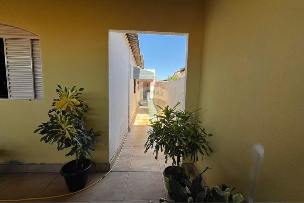 Casa - Venda - Goiânia , Goiás - Imagem do WhatsApp de 2025-09-24 à(s) 15.48.12_fd2b5e9a.jpg - 722271011-21