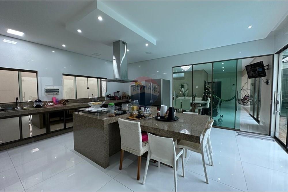 Sobrado - Venda - Araguaína , Tocantins - WhatsApp Image 2025-03-26 at 14.18.15 (2).jpeg - 720991008-65