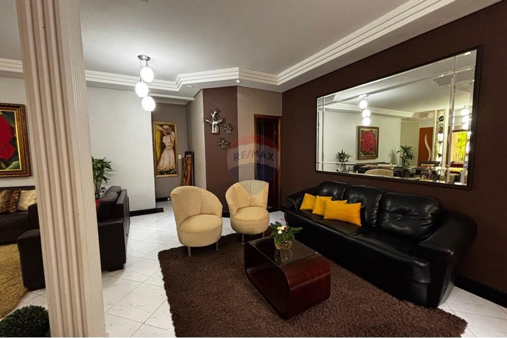 Sobrado - Venda - Anápolis , Goiás - Imagem do WhatsApp de 2025-10-29 à(s) 16.47.22_23548c16.jpg - 721991046-236