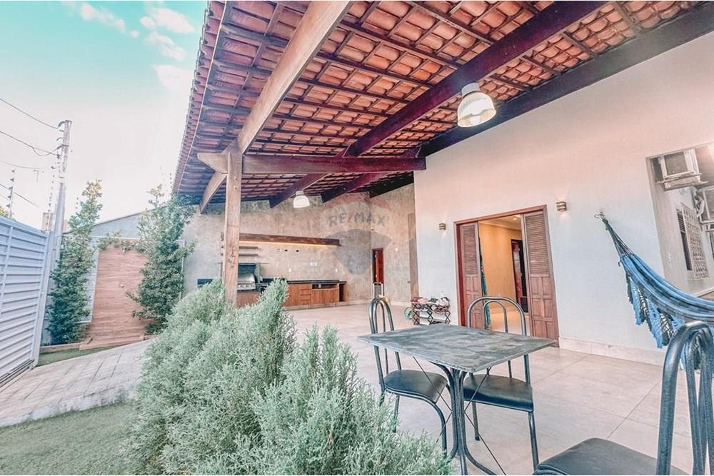 Casa - Venda - Natal , Rio Grande do Norte - 6f0dddc8-a647-4952-8c44-47c73b7f8d3a.jpg - 720891010-46