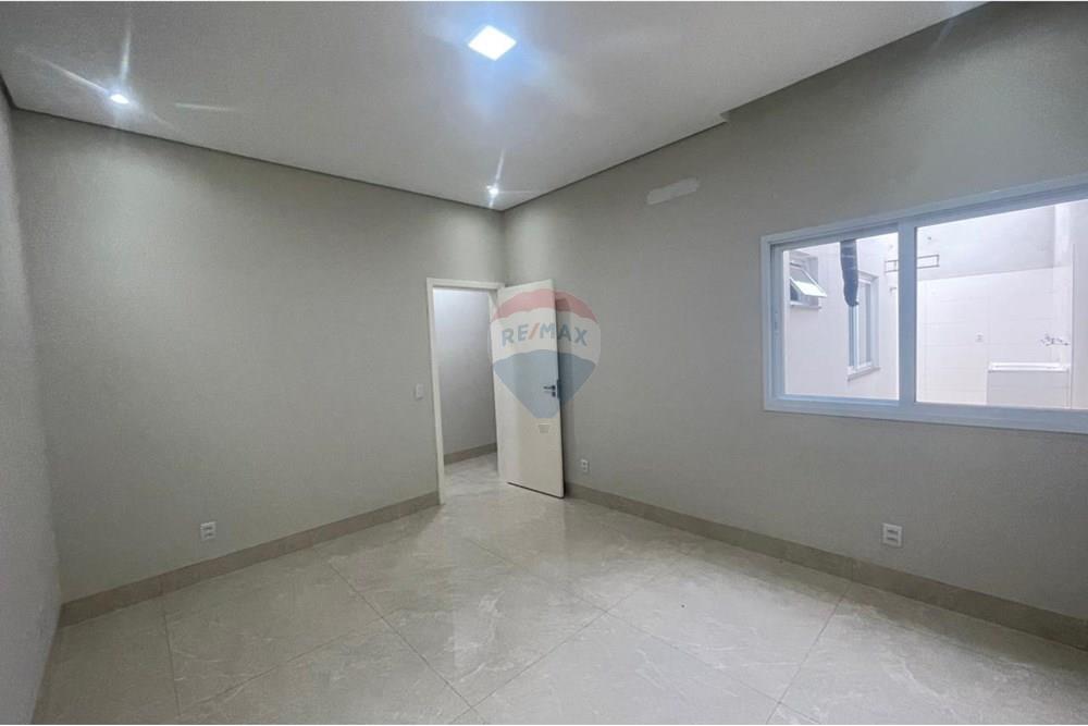 Casa - Venda - Cacoal , Rondônia - PHOTO-2025-10-20-11-09-00 3.jpg - 722311011-17