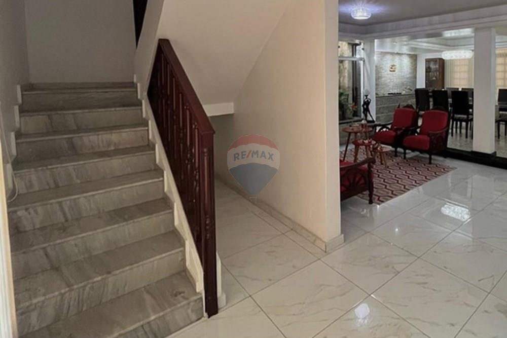 Casa Comercial - Alugar - Campina Grande , Paraíba - 9.1.2 escada acesso segundo pavimento.jpeg - 720291080-4