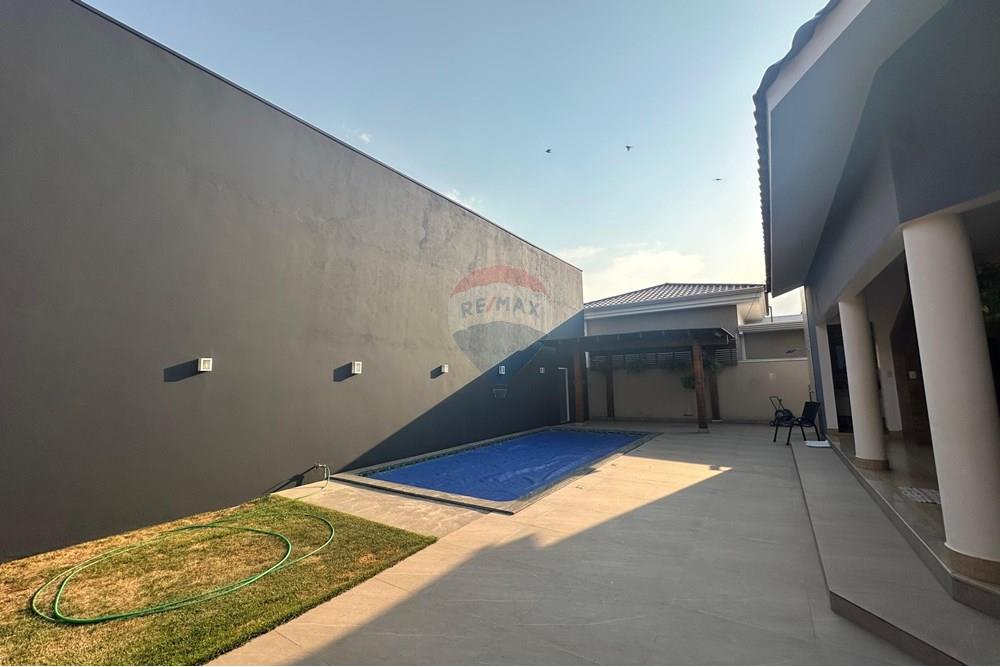 Casa - Venda - Água Boa , Mato Grosso - b8c03288-f392-4ee4-a108-32389752f1c1.jpg - 722211006-36