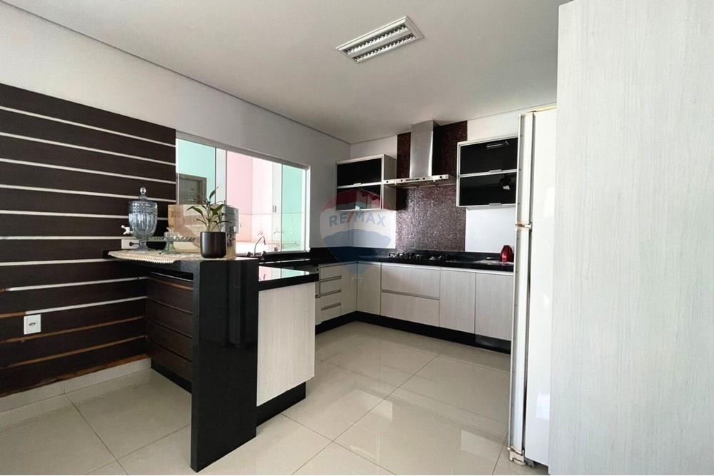 Sobrado - Venda - Cacoal , Rondônia - 30.jpg - 722311011-13