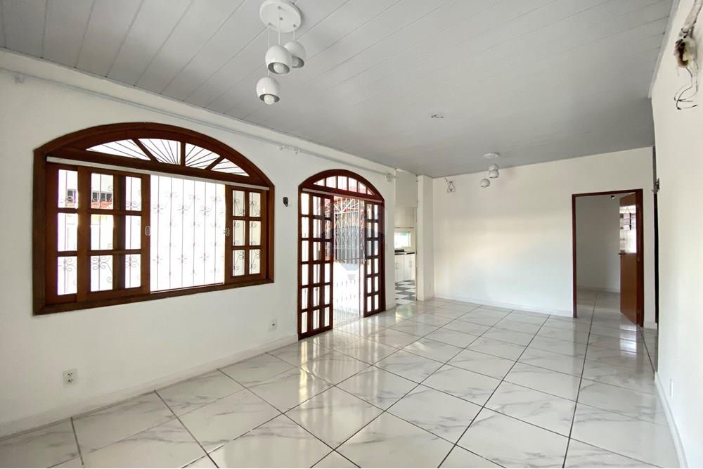 Casa - Alugar - Manaus , Amazonas - 20250729_193016388_iOS.jpg - Sala de estar - 722051011-216