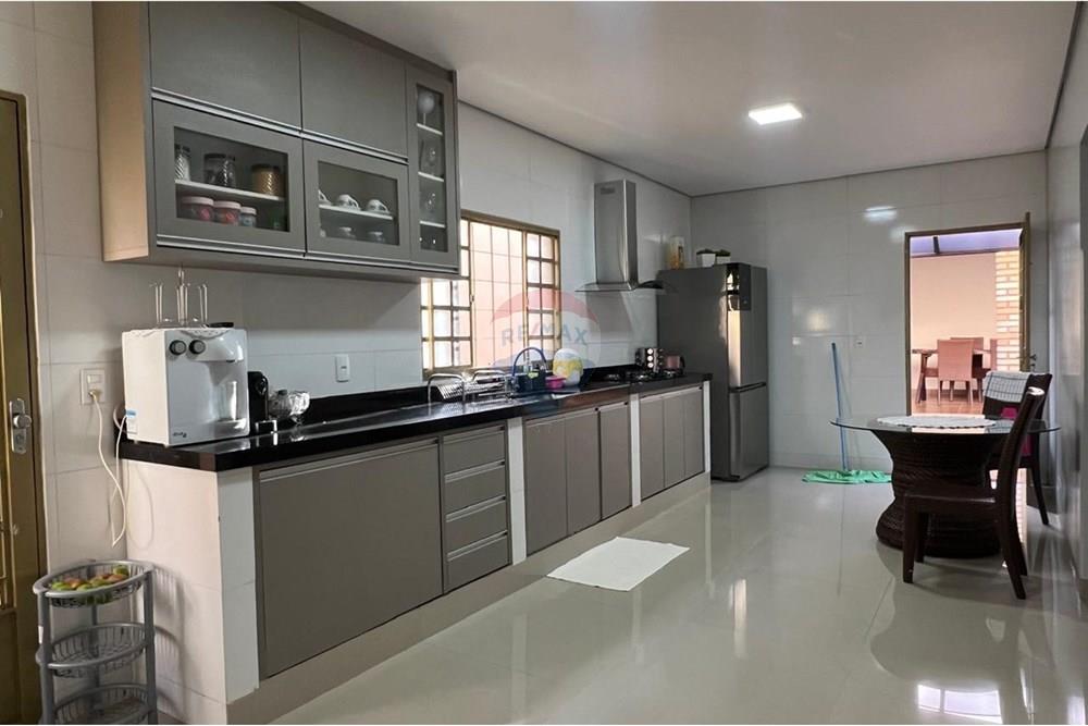 Casa - Venda - Jataí , Goiás - WhatsApp Image 2025-02-05 at 10.46.16 (10).jpeg - 722301005-10