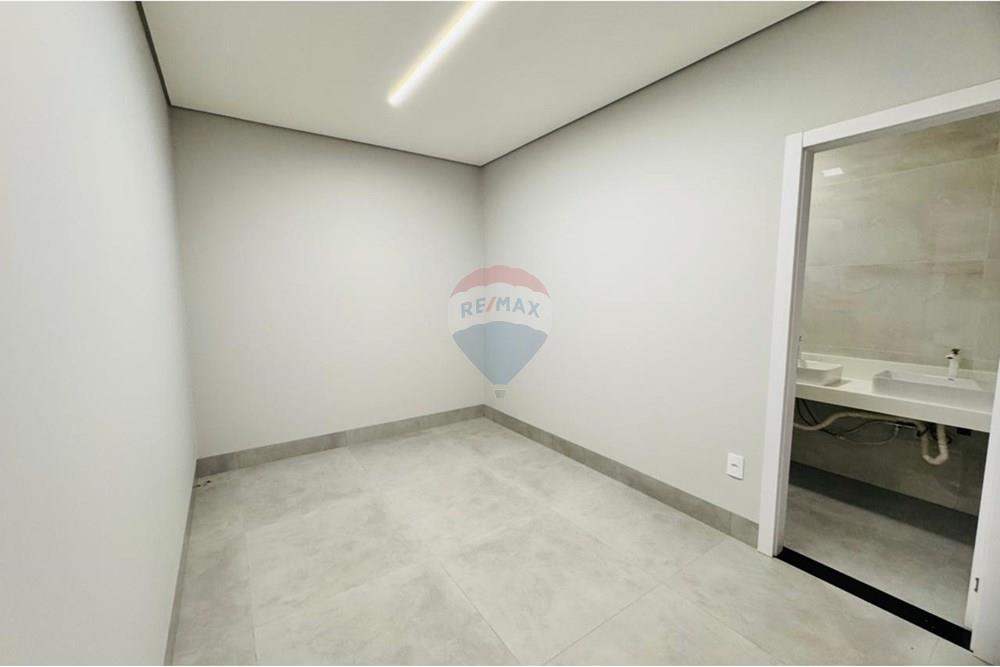 Casa - Venda - Tangará da Serra , Mato Grosso - WhatsApp Image 2025-10-10 at 16.23.19 (2).jpeg - 722381012-2