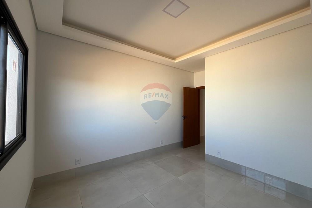 Casa - Venda - Sinop , Mato Grosso - IMG-20250722-WA0136.jpg - 721561066-2