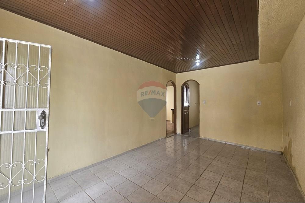 Casa - Venda - Manaus , Amazonas - WhatsApp Image 2025-04-02 at 16.52.37 (1).jpeg - 720401037-9