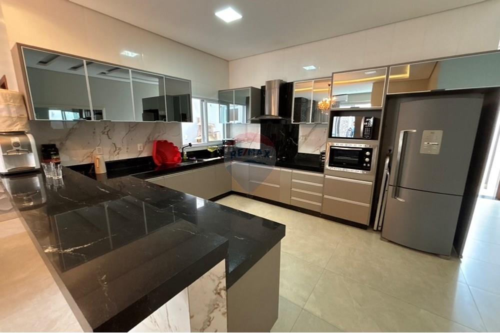 Casa - Venda - Barra do Garças , Mato Grosso - 6B36D197-7A27-456F-A423-4090632E4F39_1_105_c.jpeg - 722221051-7