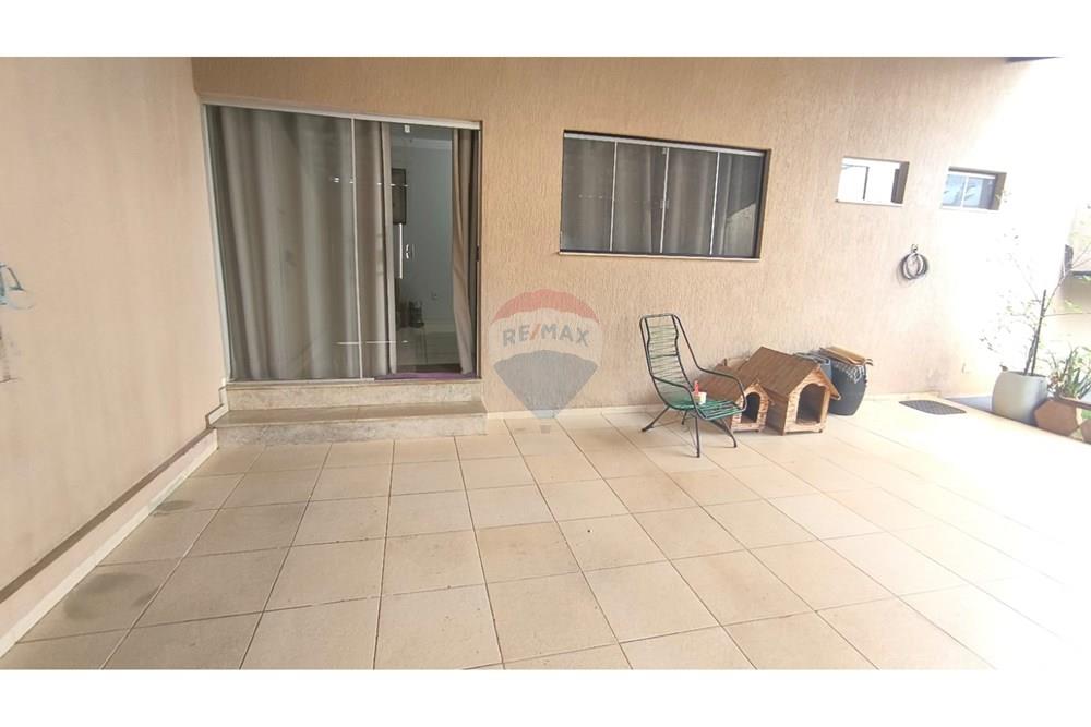 Casa - Venda - Goiânia , Goiás - WhatsApp Image 2025-04-01 at 10.00.28 (1).jpeg - 722271005-7