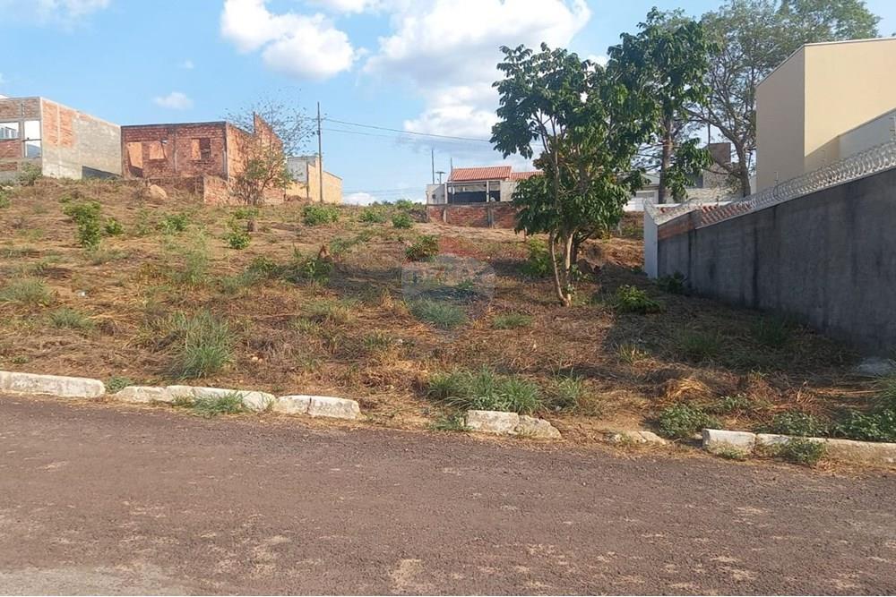 Terreno - Venda - Barra do Garças , Mato Grosso - a7674946-40ac-440c-af8c-e7beb2cd5af8.jpeg - 722221014-1