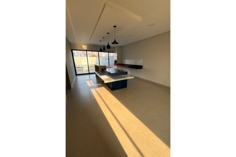 Casa - Venda - Barra do Garças , Mato Grosso - DJI_20241015_165544_408.jpg - 722221002-109