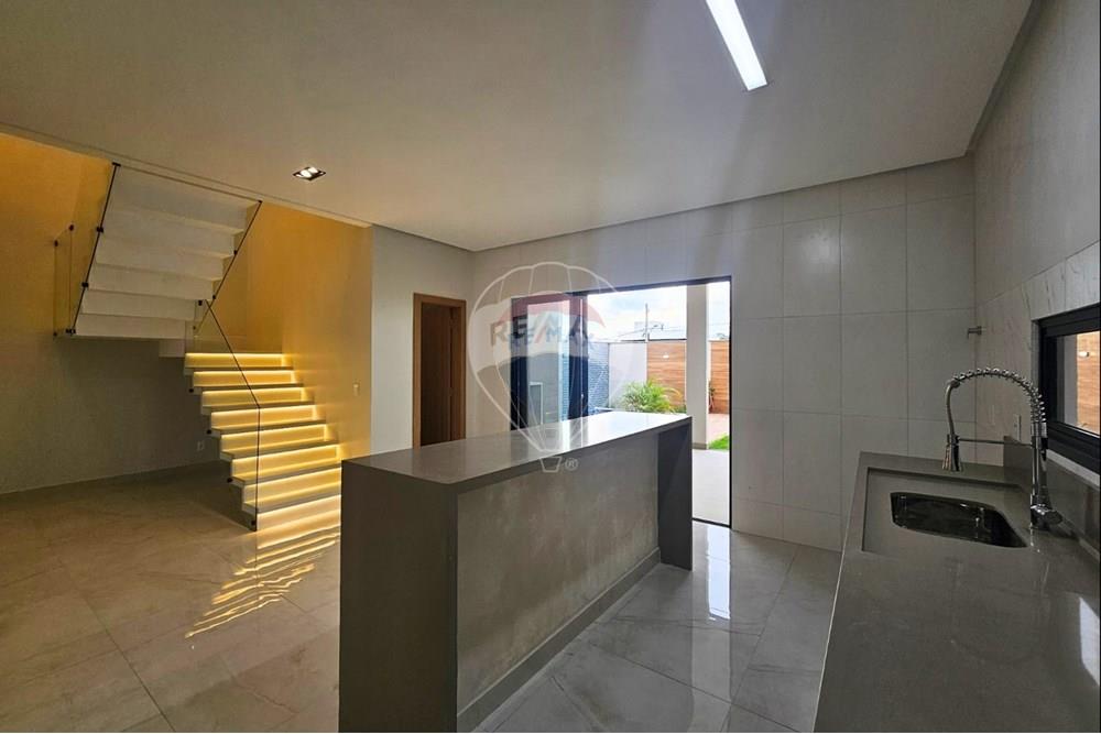 Casa - Venda - Manaus , Amazonas - WhatsApp Image 2025-04-25 at 09.23.55 (1).jpeg - 720401007-150