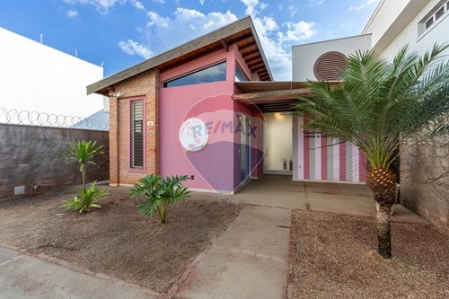 Venda-Casa Comercial-Rua Magid Antônio Calil , 76  - Parque Uber  - Jardim Botânico , Ribeirão Preto , São Paulo , 14021644-780091100-11