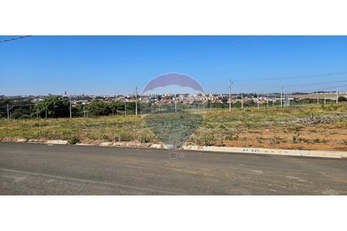 Venda-Terreno-Rua 106 , Q 4 L 28  - Residencial Pouso Alegre , Franca , São Paulo , 14408280-780231013-76