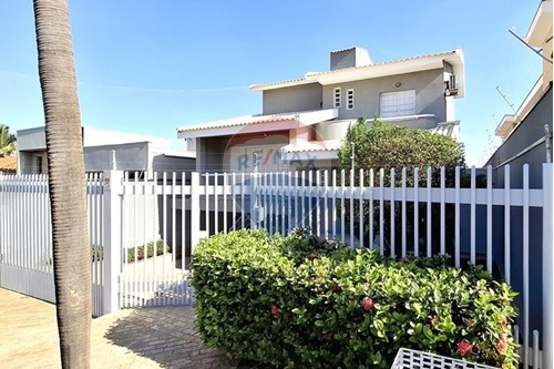 Venda-Casa-Rua Abraão Issa Halack , 2154  - Ribeirânia , Ribeirão Preto , São Paulo , 14096175-780171016-88