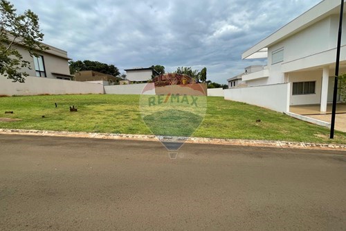 Venda-Terreno-Rua Dorival José Pessini , 0  - Condomínio Santa Luisa , Ribeirão Preto , São Paulo , 14029567-780131037-16