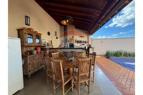 Venda-Casa-Rua Argeu Fuliotto , .  - Próxima a Unaerp  - Ribeirânia , Ribeirão Preto , São Paulo , 14096520-780071037-58