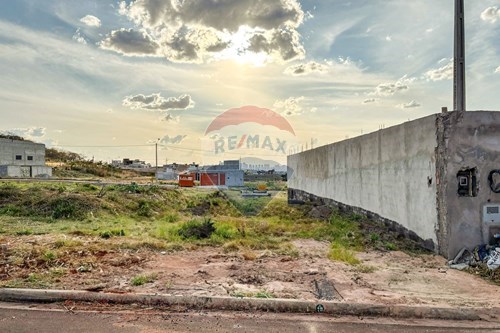 Venda-Terreno-Rua Carlos Antônio Biriba Spindola , 0  - Villas do Mirante , Ribeirão Preto , São Paulo , 14097624-780121033-3
