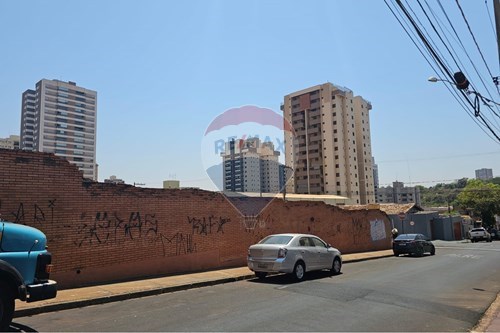 Venda-Terreno-Rua Humaitá , 670  - Av. Portugal  - Santa Cruz do José Jacques , Ribeirão Preto , São Paulo , 14020680-780251039-3