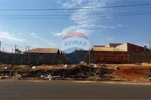 Venda-Terreno-RUA IVO GARCIA BARBOSA , S/N  - Tubarão Supermecado  - Jardim Bonsucesso , Franca , São Paulo , 14406-591-780231033-38