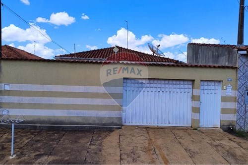 Venda-Casa-Rua Antônio Maranhá , 673  - Na Rua do supermercado Moreira  - Residencial Jardim Vera Cruz , Franca , São Paulo , 14407482-780231042-160