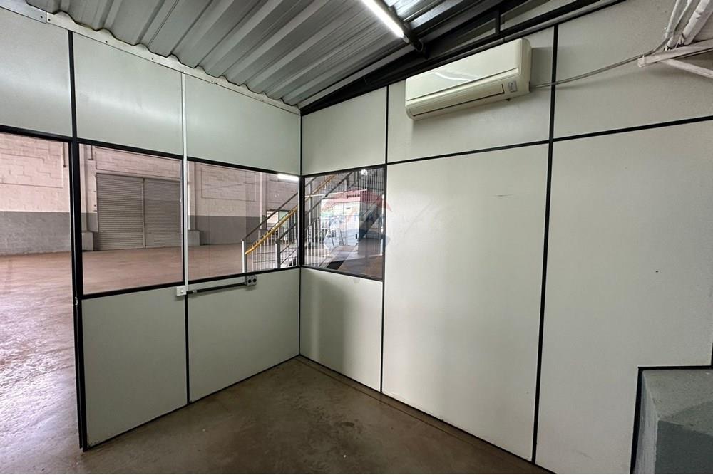 Galpão - Alugar - Ribeirão Preto , São Paulo - WhatsApp Image 2025-01-28 at 15.10.17 (4).jpeg - 780241008-125