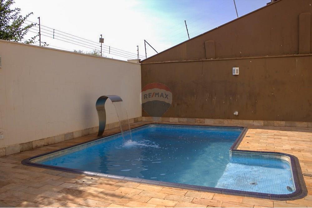 Sobrado - Venda - São Joaquim da Barra , São Paulo - WhatsApp Image 2025-10-03 at 16.30.01 (1).jpeg - 780301007-4