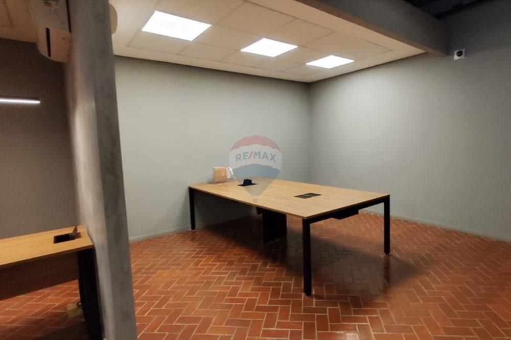 Ponto Comercial/ Loja - Alugar - Ribeirão Preto , São Paulo - Imagem do WhatsApp de 2024-12-16 à(s) 18.58.09_2b7735ef - Copia.jpg - 780171024-33