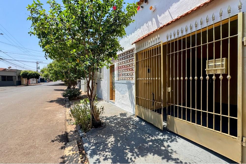 Casa - Venda - Ribeirão Preto , São Paulo - IMG_8943.JPG - Fachada - 780211057-13