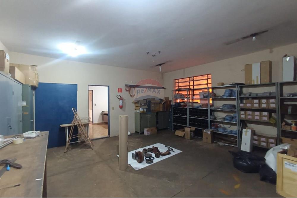 Ponto Comercial/ Loja - Alugar - Ribeirão Preto , São Paulo - IMG-20250521-WA0015.jpg - 780181012-666