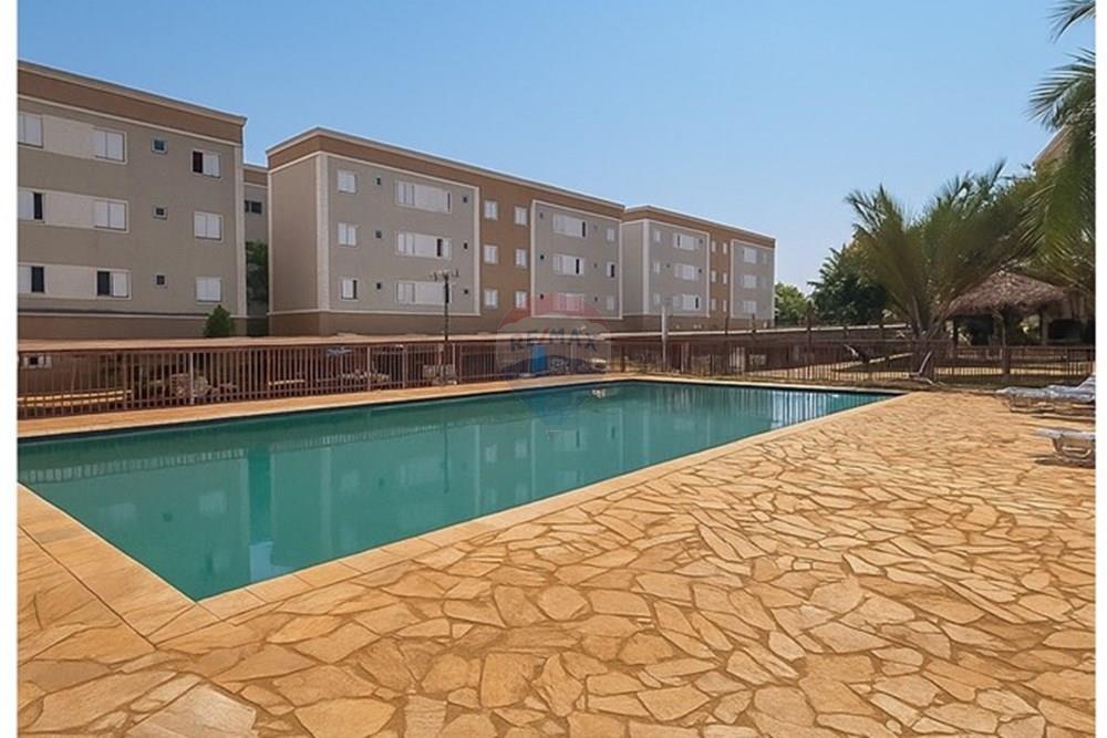 Apartamento - Venda - Sertãozinho , São Paulo - Piscina e edifícios sob céu claro.jpg - 780191023-15