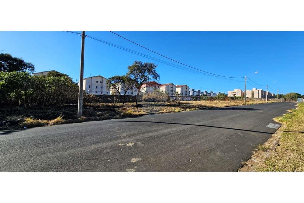 Terreno - Venda - Franca , São Paulo - 20240508_082610.jpg - 780231013-79