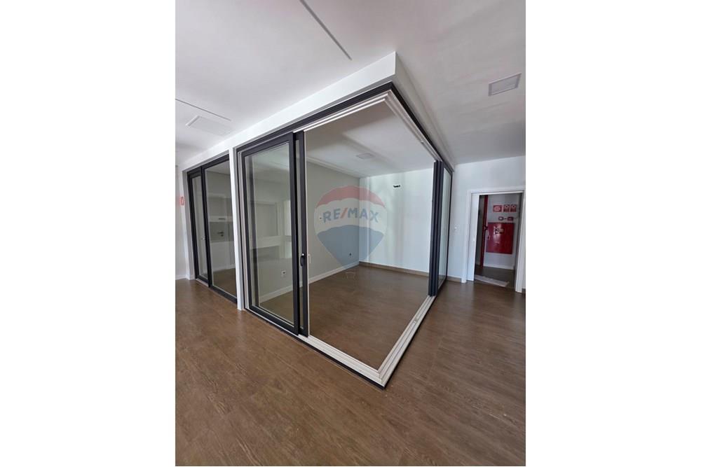 Ponto Comercial/ Loja - Alugar - Ribeirão Preto , São Paulo - IMG-20250609-WA0037.jpg - 780181012-690