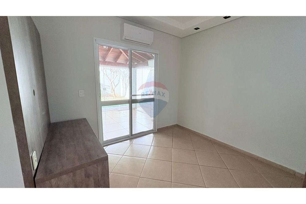 Casa de Condomínio - Venda - Ribeirão Preto , São Paulo - Imagem do WhatsApp de 2025-08-08 à(s) 07.49.48_aa90dc3e.jpg - Sala privativa - 780211038-49