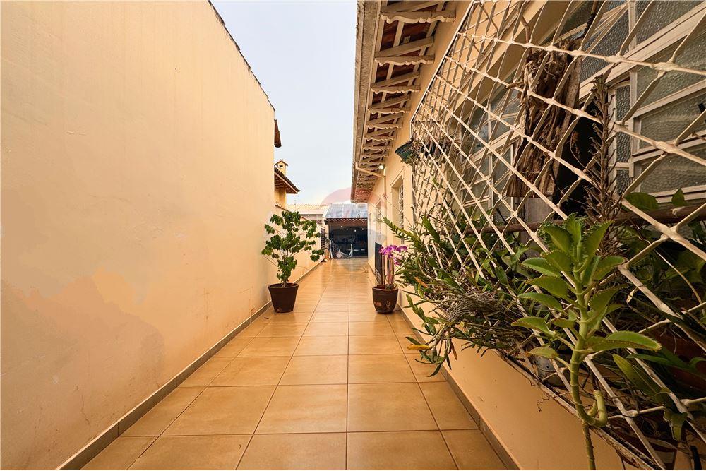 Casa - Venda - Ribeirão Preto , São Paulo - Garagem - 780211014-97