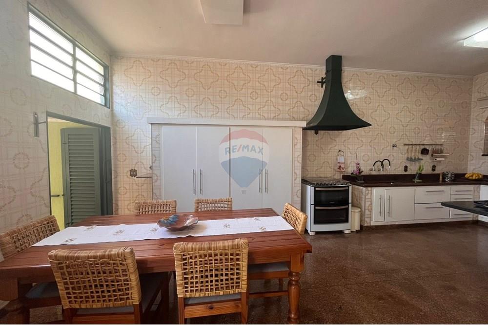Casa - Venda - Ribeirão Preto , São Paulo - Imagem do WhatsApp de 2025-10-08 à(s) 18.19.56_4d7813d2.jpg - Cozinha - 780091112-5