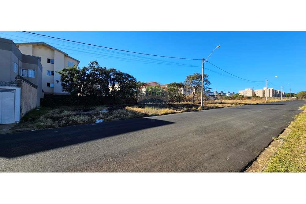 Terreno - Venda - Franca , São Paulo - 20240508_082540.jpg - 780231013-79