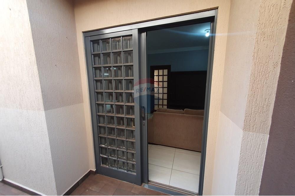 Apartamento - Venda - Ribeirão Preto , São Paulo - porta do corredor lateral .jpg - 780131038-26